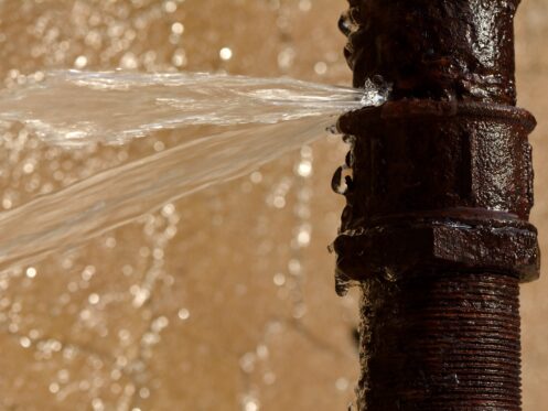 7 Indicators That Your Home Has a Burst Pipe